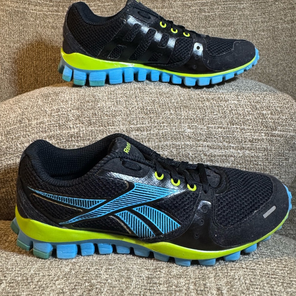 Reebok ZigTech Women’s Running Shoe Size 8